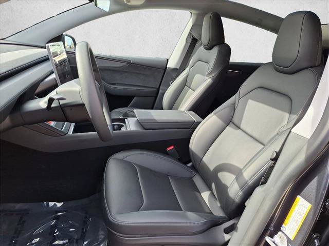 Used 2026 Tesla Model Y 2WD image 15
