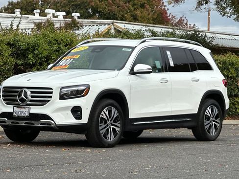 Certified 2025 Mercedes-Benz GLB 250 image 7
