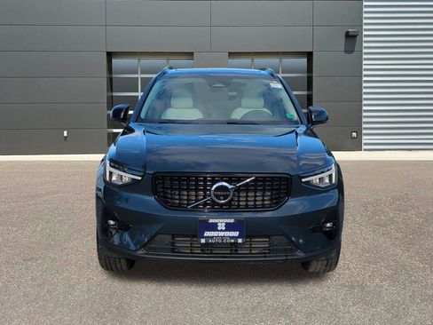 New 2026 Volvo XC40 B5 Plus w/ Protection Package Premier image 2