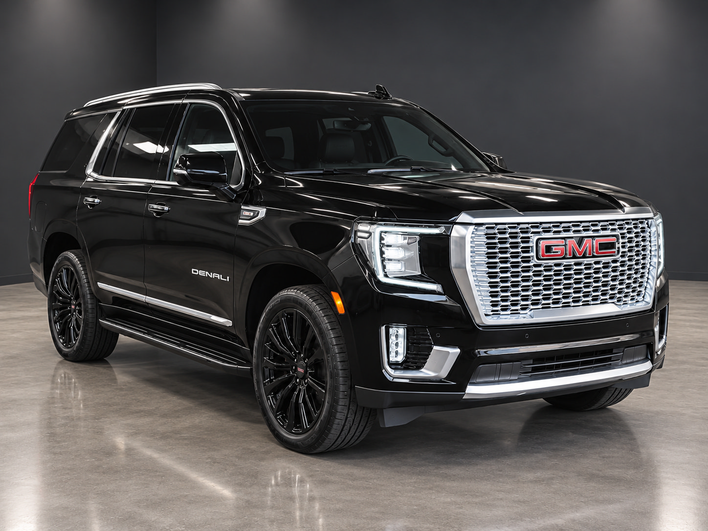Used 2023 GMC Yukon XL Denali AWD/4WD image 9