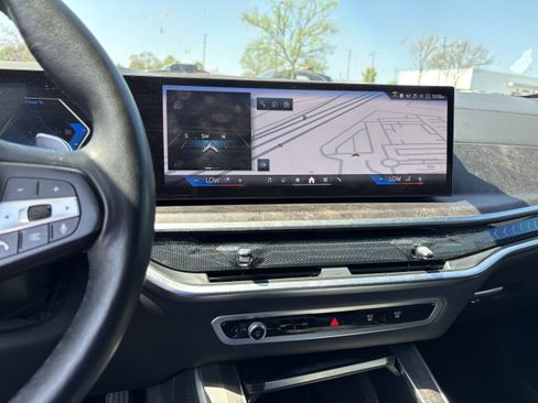 Used 2024 BMW X5 xDrive50e w/ Climate Comfort Package image 30