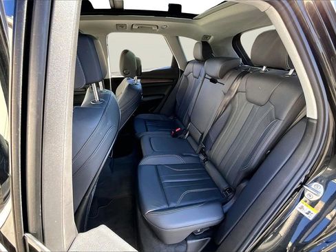 Used 2024 Audi Q5 2.0T Premium Plus image 22