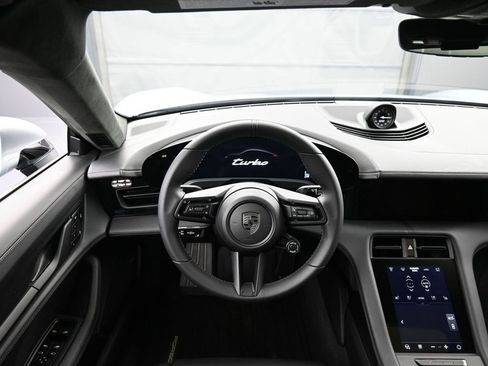 Certified 2025 Porsche Taycan Turbo image 18