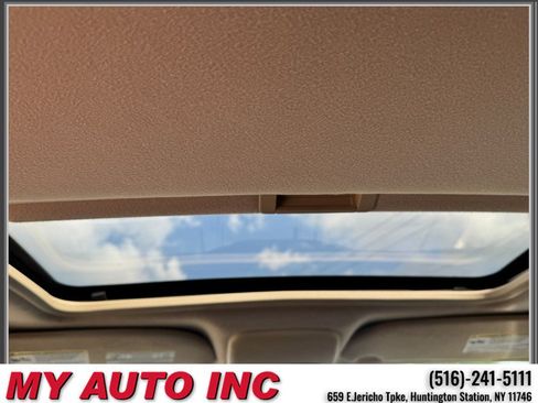 Used 2010 Ford Explorer XLT AWD/4WD image 15