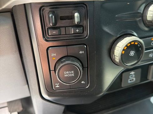 Used 2024 Ford F250 XL w/ XL Driver Assist Package AWD/4WD image 13
