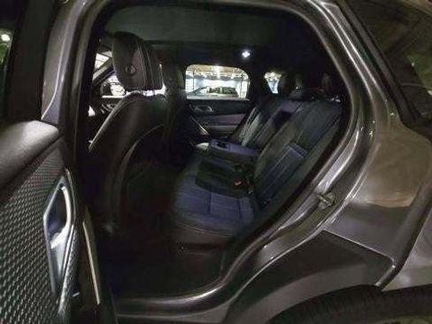 Used 2019 Land Rover Range Rover Velar R-Dynamic SE image 10