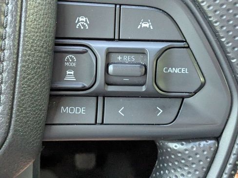 Used 2024 Toyota Tacoma SR AWD/4WD image 24