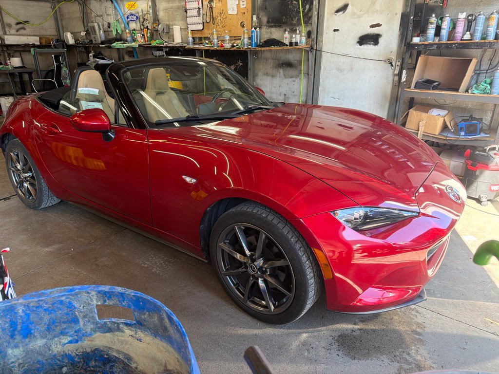 Used 2016 MAZDA MX-5 Miata Grand Touring RWD image 4