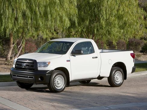 Used 2011 Toyota Tundra 4x4 Double Cab w/ SR5 Pkg image 1