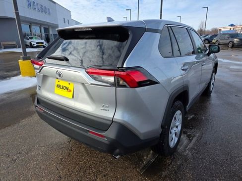 Used 2024 Toyota RAV4 LE image 8
