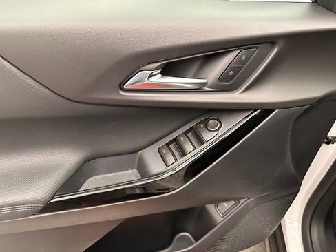 New 2026 Chevrolet Equinox LT FWD image 16