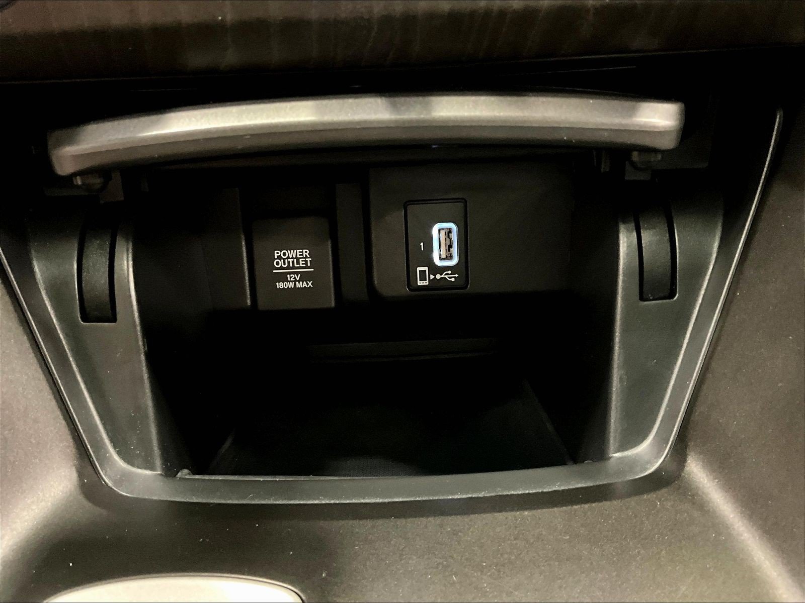 Used 2018 Honda Accord EX image 16
