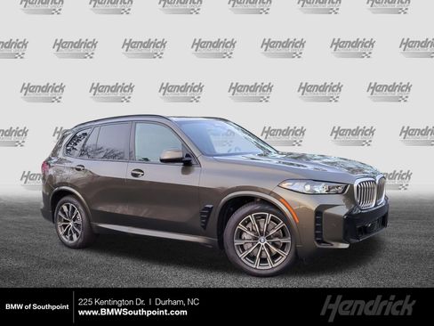 New 2026 BMW X5 xDrive50e w/ M Sport Package AWD/4WD image 1