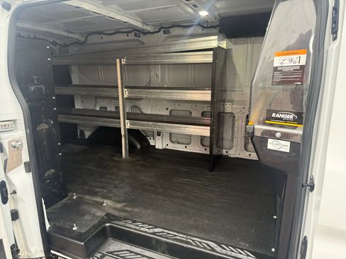 Used 2021 Ford Transit 250 Low Roof image 28
