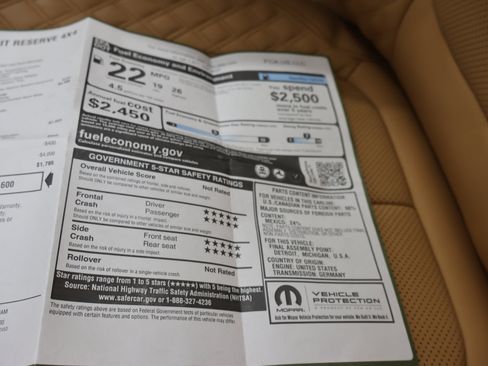 Used 2024 Jeep Grand Cherokee Summit AWD/4WD image 82
