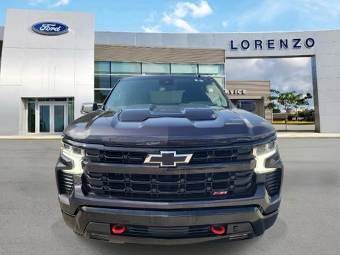 Used 2023 Chevrolet Silverado 1500 LT Trail Boss AWD/4WD image 2
