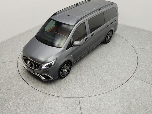 Used 2022 Mercedes-Benz Metris Passenger image 9
