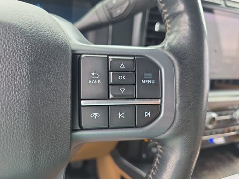Used 2023 Ford F250 Lariat w/ Chrome Package AWD/4WD image 21