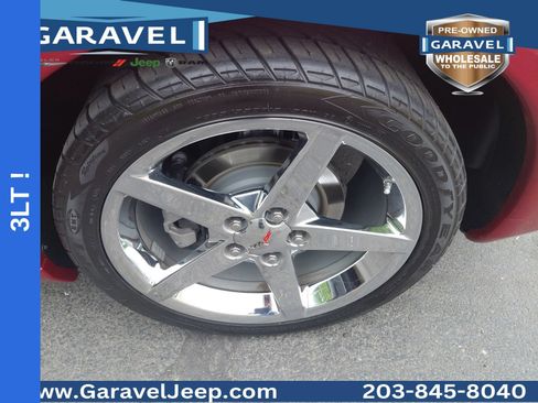 Used 2008 Chevrolet Corvette Coupe w/ Preferred Equipment Group RWD image 20