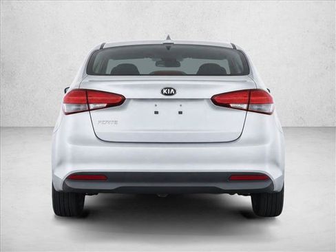 Used 2018 Kia Forte LX w/ LX Popular Package FWD image 6
