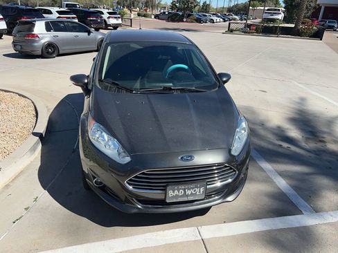 Used 2017 Ford Fiesta Titanium image 1