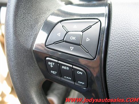 Used 2017 Ford Explorer 4WD image 9