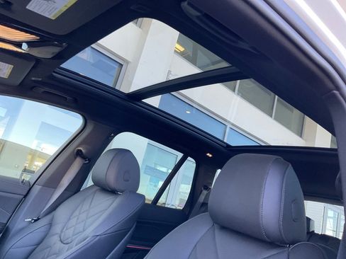 Certified 2025 BMW X5 xDrive40i w/ Premium Package image 21