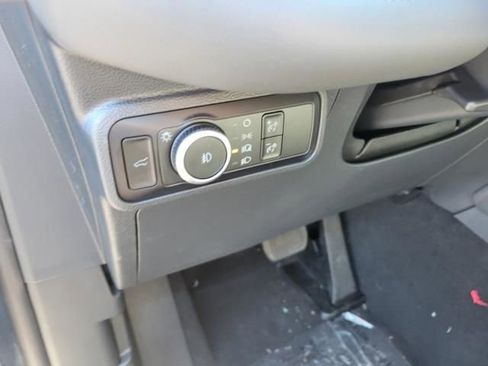 New 2025 Ford Explorer Active w/ Active Comfort Package image 25