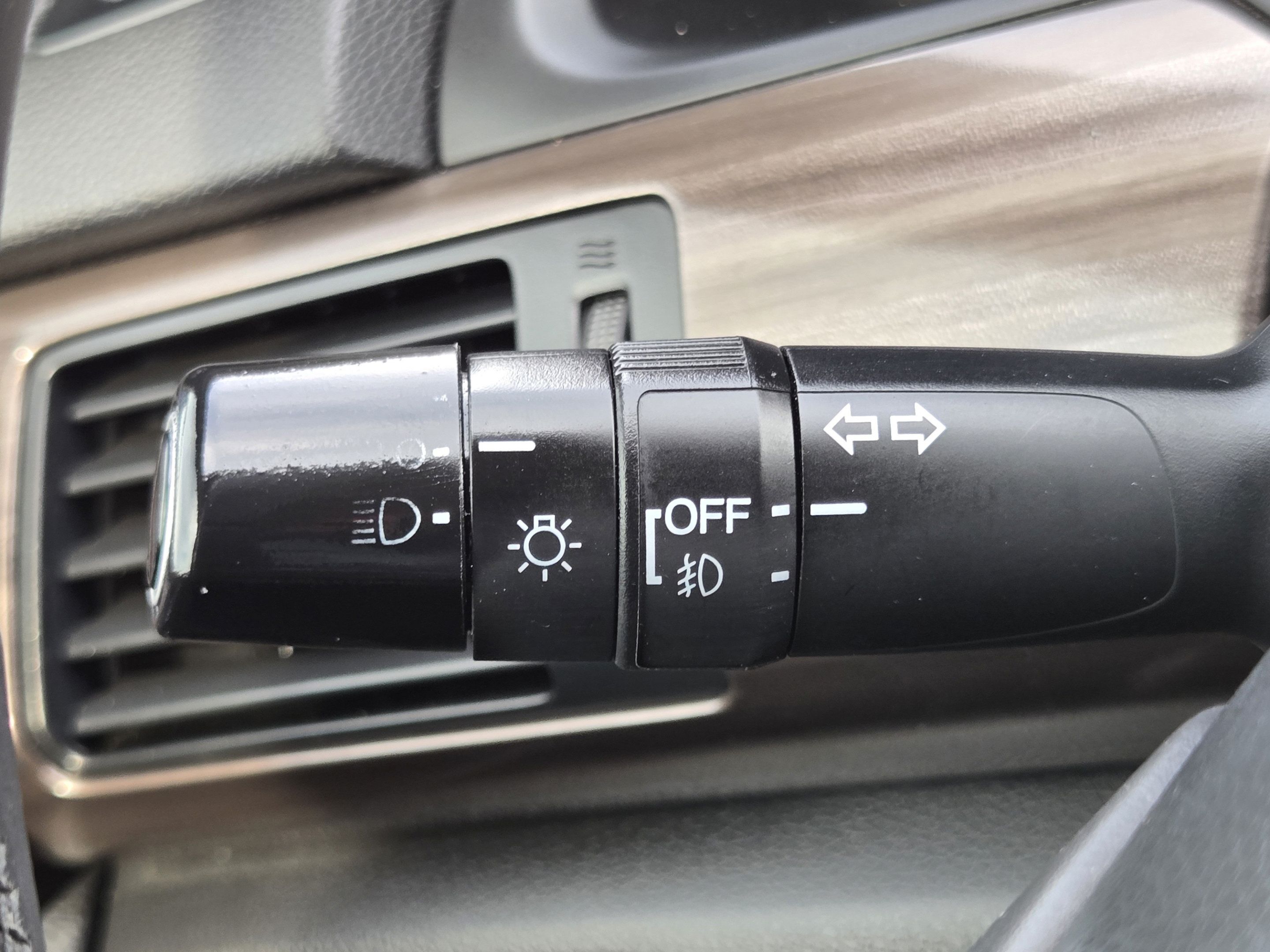 Used 2017 Honda Accord Touring image 17