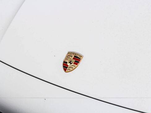 Used 2023 Porsche Cayenne Platinum Edition AWD/4WD image 11
