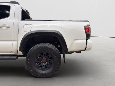Used 2018 Toyota Tacoma TRD Pro image 30