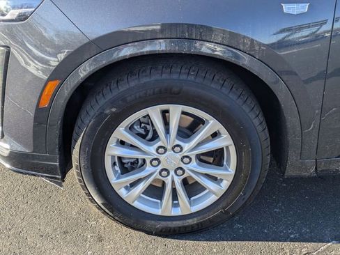 Used 2023 Cadillac XT6 Luxury image 10