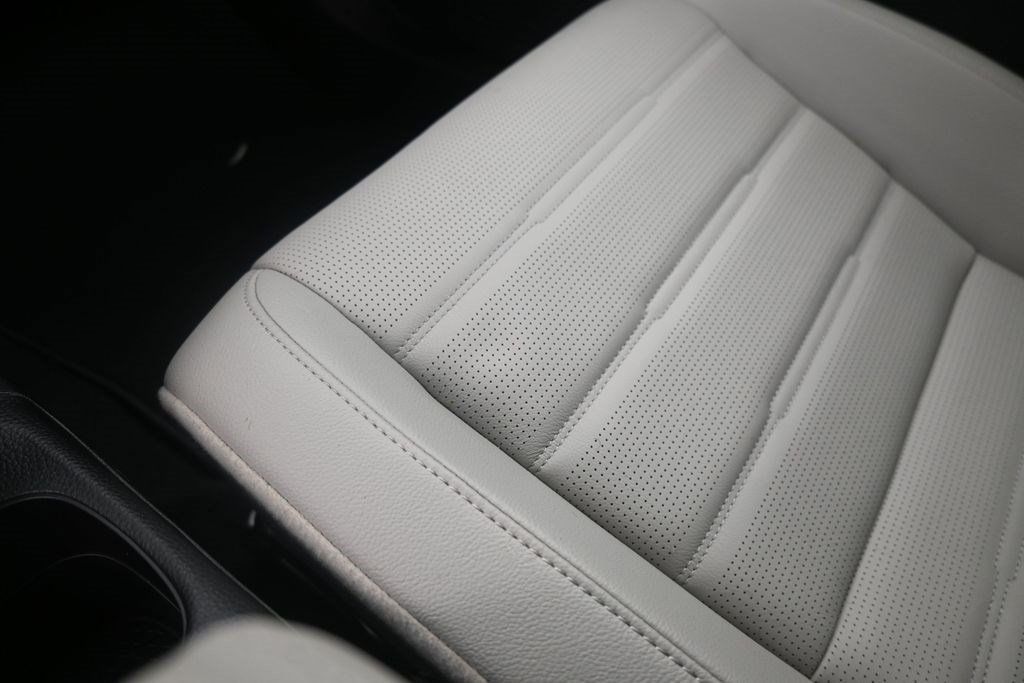 Used 2026 Honda CR-V EX-L image 31