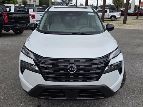Used 2026 Nissan Rogue Dark Armor FWD image 3