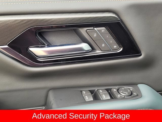 New 2026 GMC Yukon XL AT4 w/ AT4 Premium Package AWD/4WD image 22