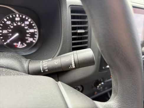 Used 2022 Nissan Frontier S w/ Technology Package image 38