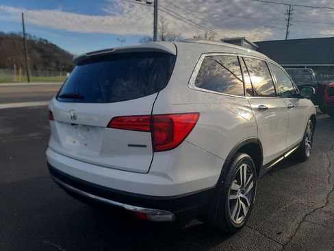 Used 2016 Honda Pilot Touring image 8