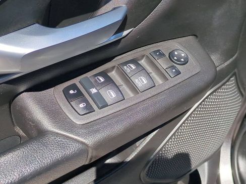 Used 2022 RAM 1500 Big Horn RWD image 13