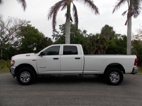 Used 2021 RAM 2500 Tradesman w/ Safety Group image 12