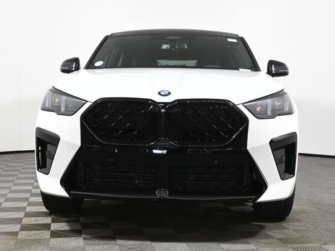 New 2026 BMW X2 xDrive28i w/ Technology Package AWD/4WD image 10