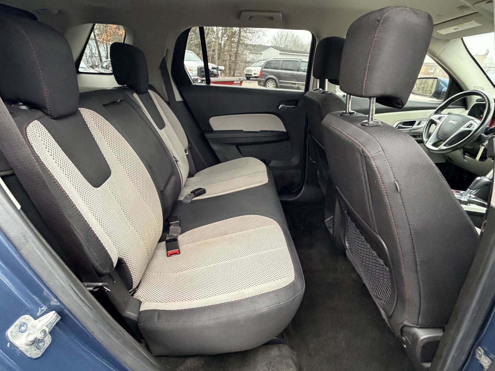 Used 2017 GMC Terrain SLE AWD/4WD image 25