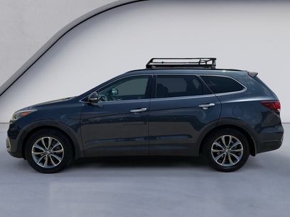 Used 2019 Hyundai Santa Fe XL SE w/ SE Premium Package 02