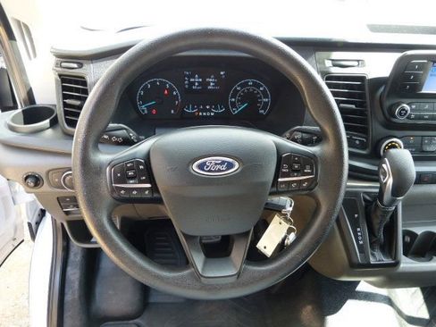 Used 2025 Ford Transit 250 Low Roof w/ Exterior Upgrade Package RWD image 31