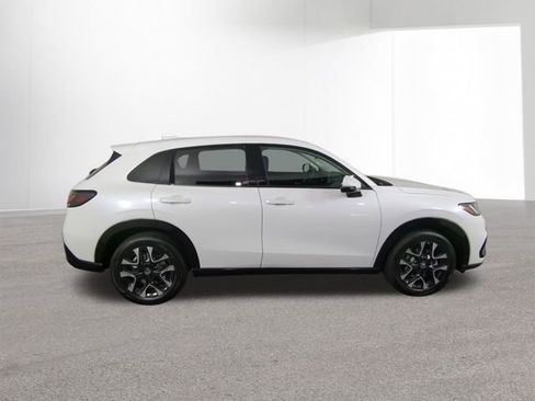 New 2026 Honda HR-V EX-L image 22