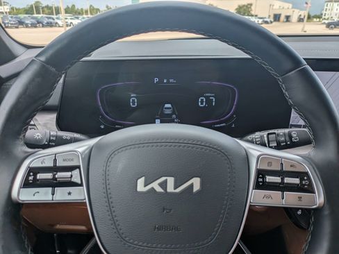 Certified 2025 Kia Telluride EX X-Line AWD/4WD image 35