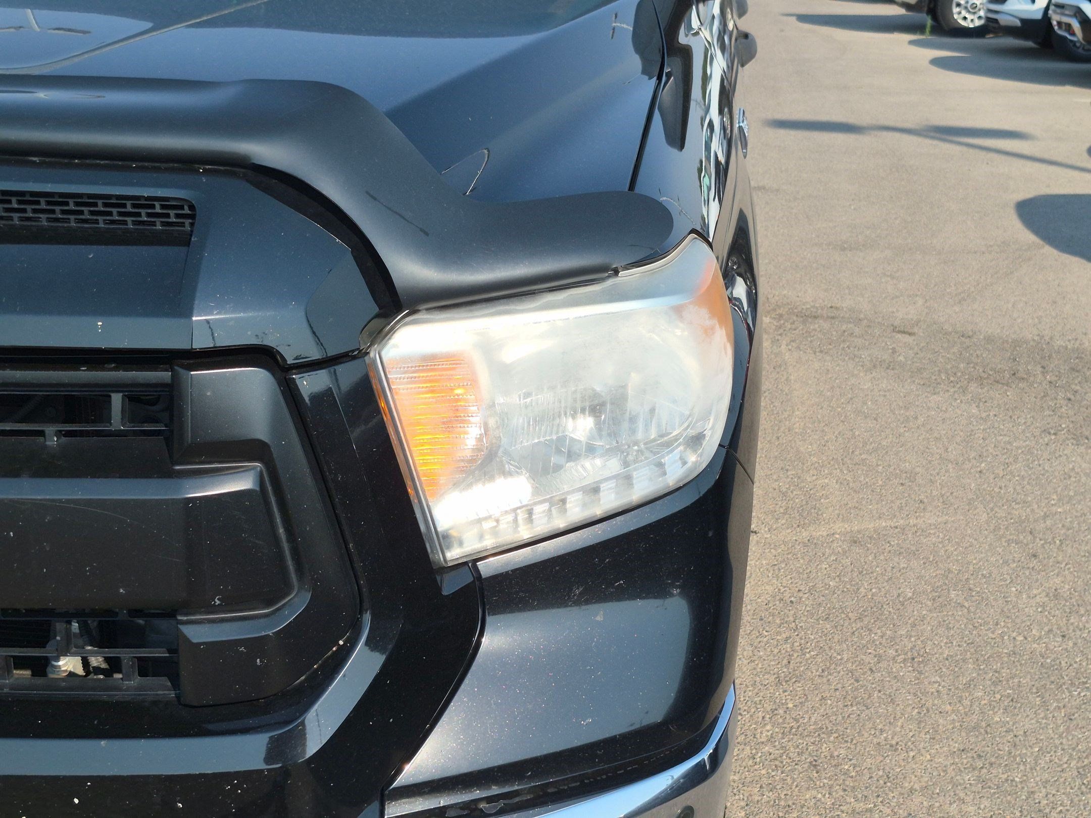 Used 2017 Toyota Tundra SR5 w/ TRD Off Road Package AWD/4WD image 10
