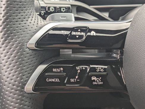 Certified 2026 Mercedes-Benz GLC 300 4MATIC image 11