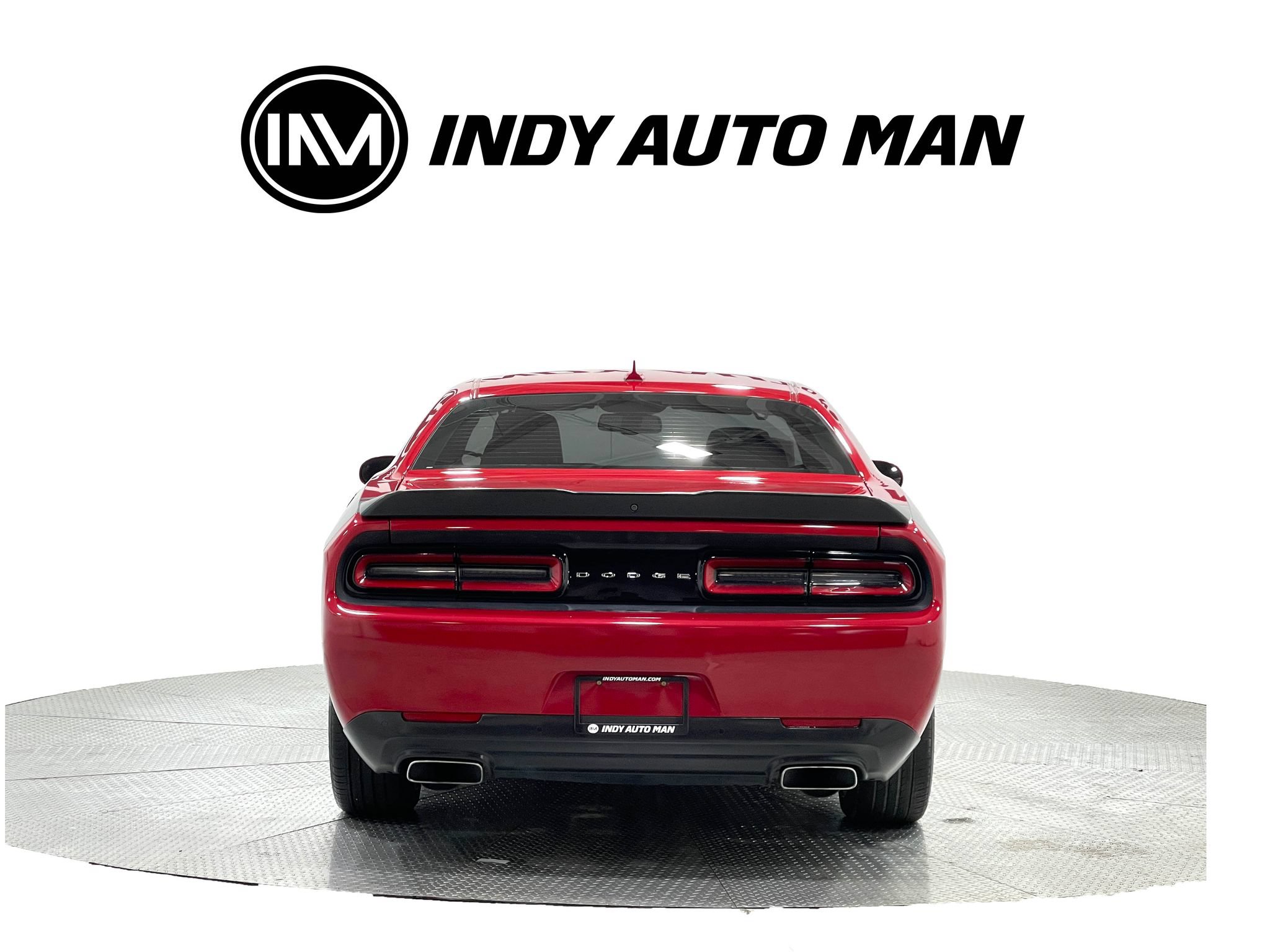 Used 2016 Dodge Challenger R/T Scat Pack RWD image 5
