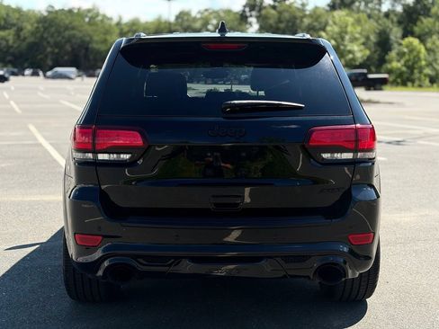 Used 2020 Jeep Grand Cherokee SRT AWD/4WD image 5