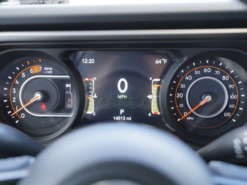 Used 2026 Jeep Wrangler Unlimited Rubicon AWD/4WD image 19